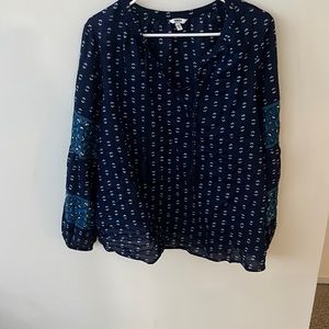 Lightly worn, Sonoma shirt